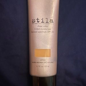 SOLD OUT Stila sheer color tinited moisturizer